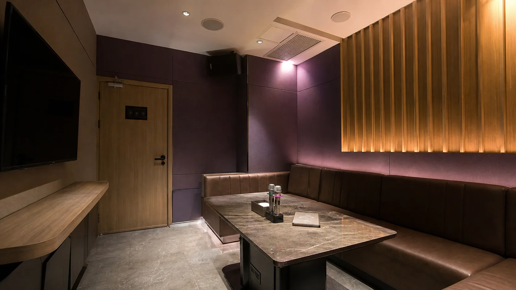 KTV private room acoustic environment