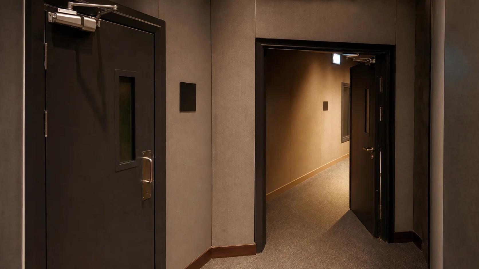 Entertainment Club sound-lock corridor